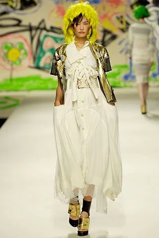 Look 17